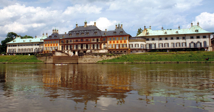 Schloss Pillnitz bei Dresden