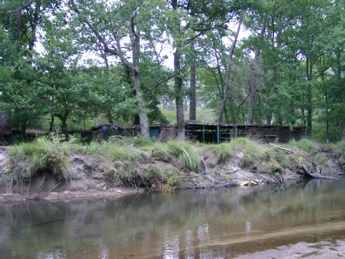 Waldcamp „Aire naturelle de Bernet“