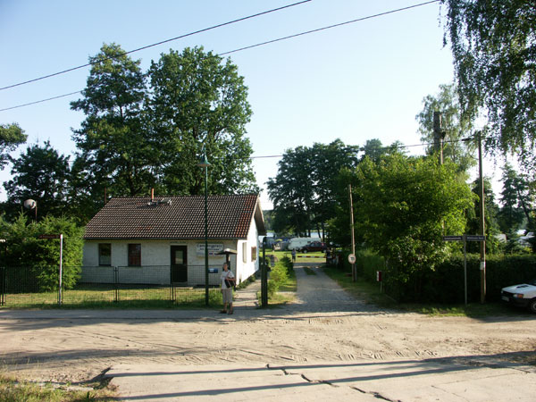Eingang zum Campingplatz "Am Rblinsee" in Frstenberg/Havel
